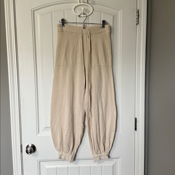 Free People Beach - Living In This Sweater Set PANTS ONLY - Cream - Size Small - Picture 3 of 10